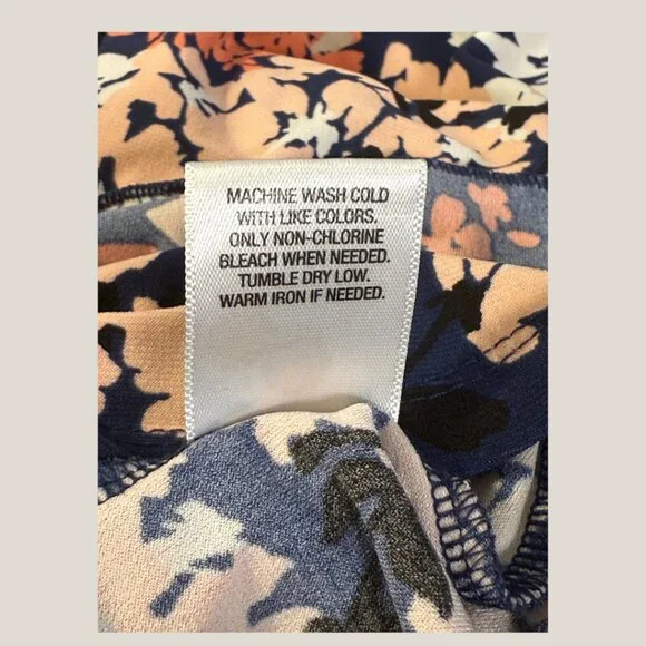 Roz & Ali /Dressbarn 2X Plus Size Navy Blue Orange Floral Tunic Top Blouse Flowy - Picture 6 of 6